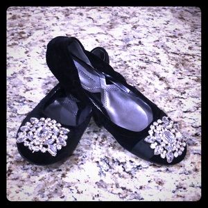Adrienne Vittadini embellished flats size 6.5M